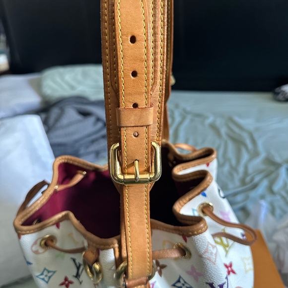 Authentic Louis Vuitton Monogram Multicolor Petit Noe White - Picture 7 of 9